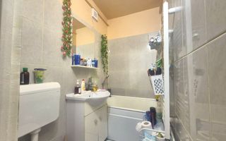 Zona Vlahuță, parter ideal locuință sau investiție pentru activități comerciale - Poză 4