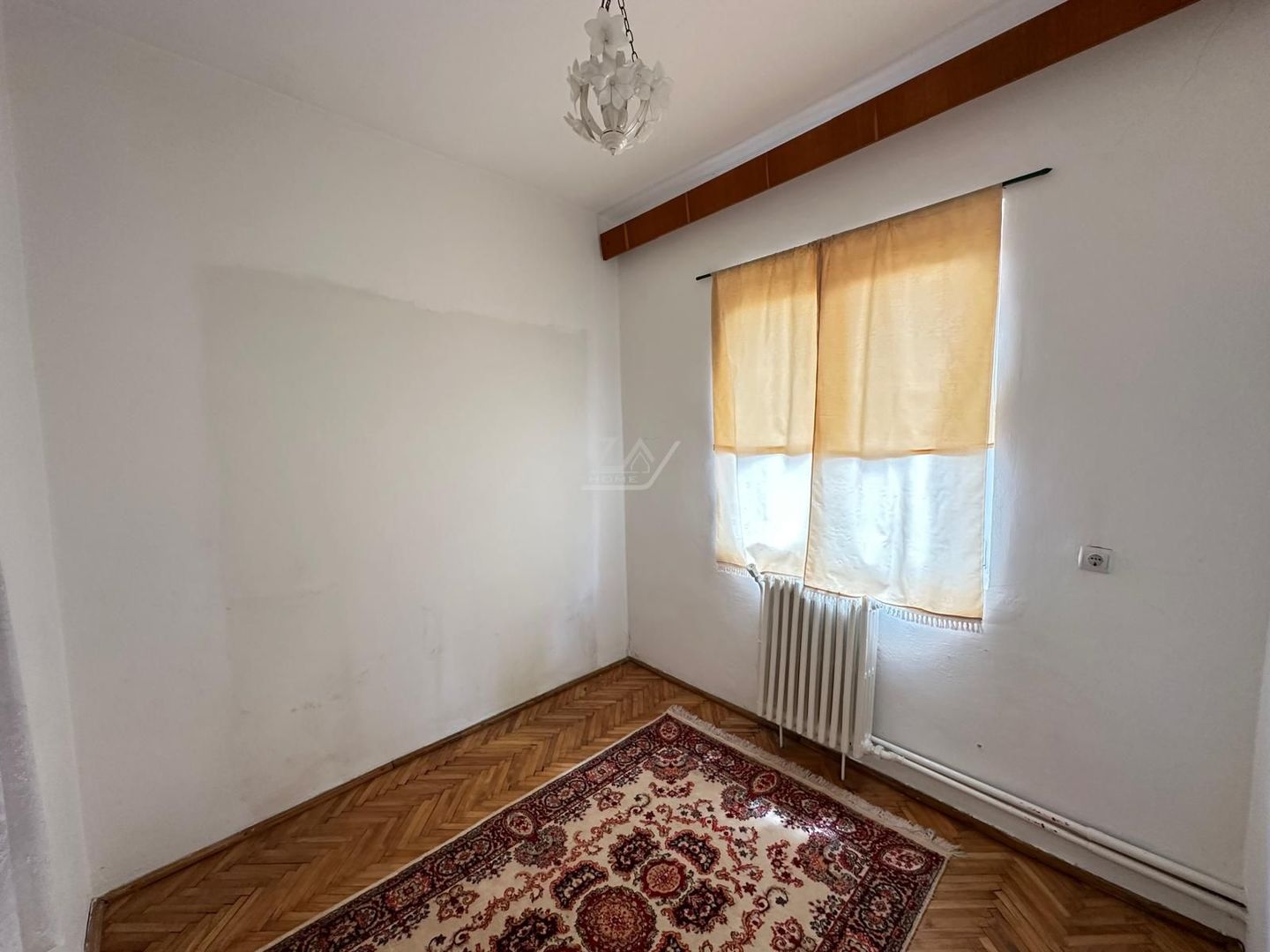 Casa individuala cu 5 camere decomandate. Pozitie excelenta. DIsponibila imediat - Poză 6