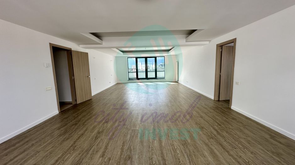 Spatiu cu view si terasa ideal atat pentru birou cat si pentru locuinta - Poză 3