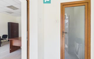 Spațiu central birou/locuință – Str. Primăriei - Poză 15