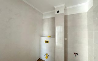 Apartament cu 2 camere/51.6mp/CF/zona Sub Cetate. - Poză 6