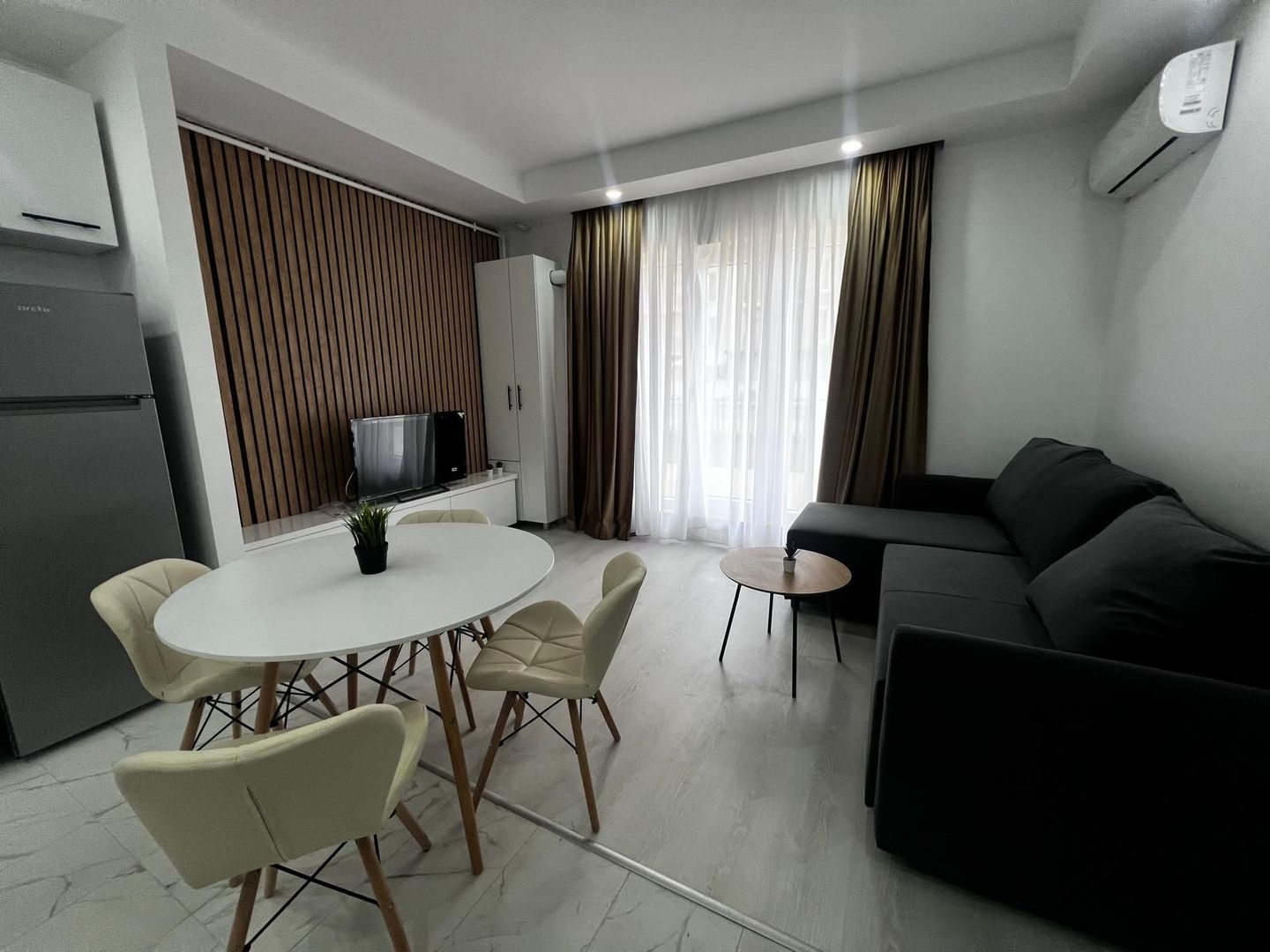 Apartament tip studio de inchiriat la parter - Poză 5