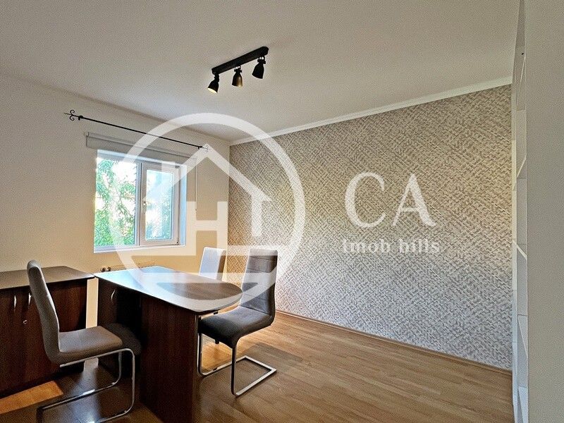 Casă de închiriat cu 5 camere în Cartierul Europa, Oradea - Poză 9