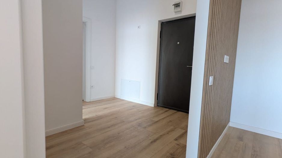 Apartament cu 3 camere, zona Eroilor, Floresti - Poză 3