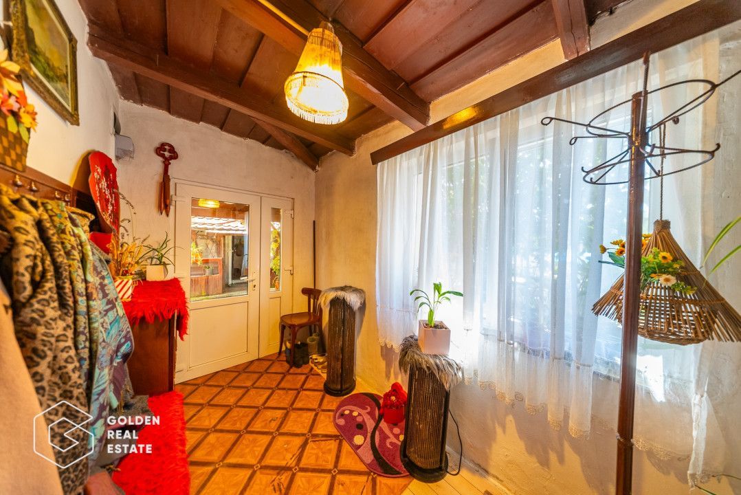 Casa în Curtici cu două corpuri de cladire, teren de 1080mp, comision 0 % - Poză 6