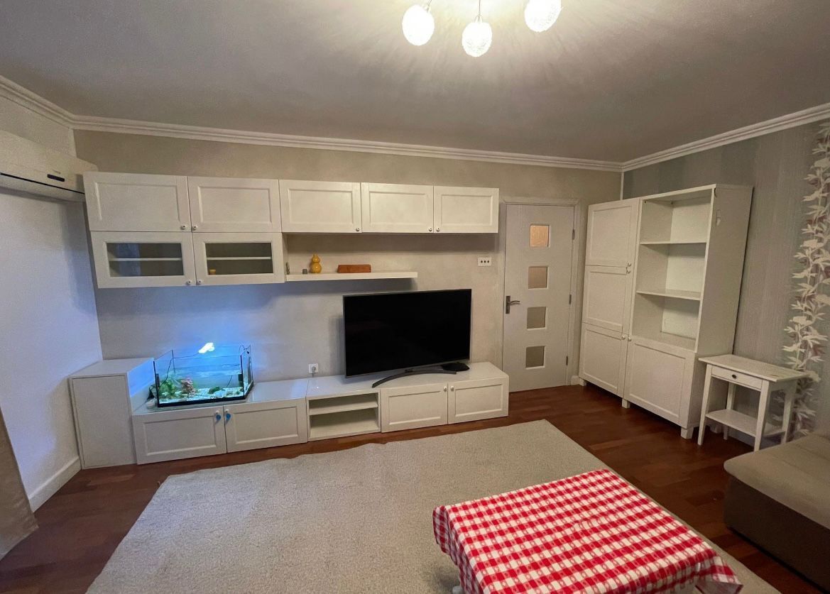 AP. 2 CAMERE SEBASTIAN, MOBILAT/UTILAT MODERN, BUCATARIE INCHISA - Poză 3