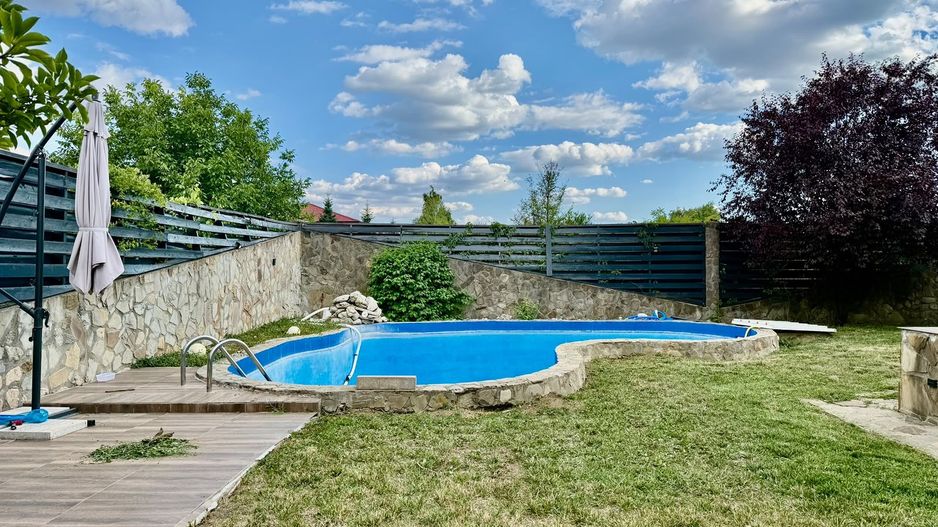 Casă elegantă cu piscină și curte generoasă – Otopeni Ferme - Poză 14