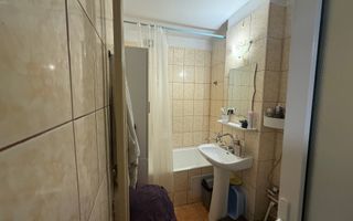 Garsoniera decomandata, etaj 3 / 4, Henri Coanda - 82 000 Euro - Poză 8