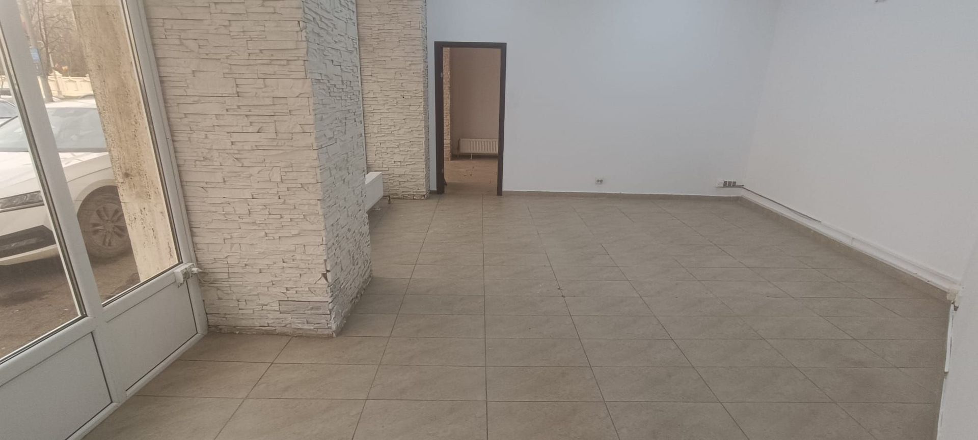 Spațiu Cafenea, Salon Cos., Cab.Stomat. !Vis a vis de Catedrala Neamul - Poză 3