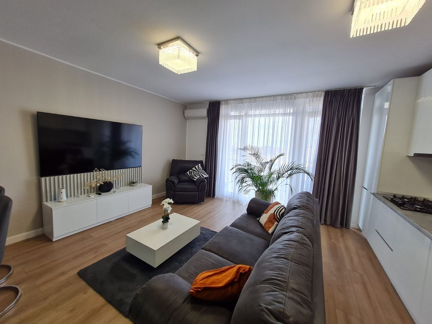 Lux si calitate la 3 min de Piata Unirii - Poză 11