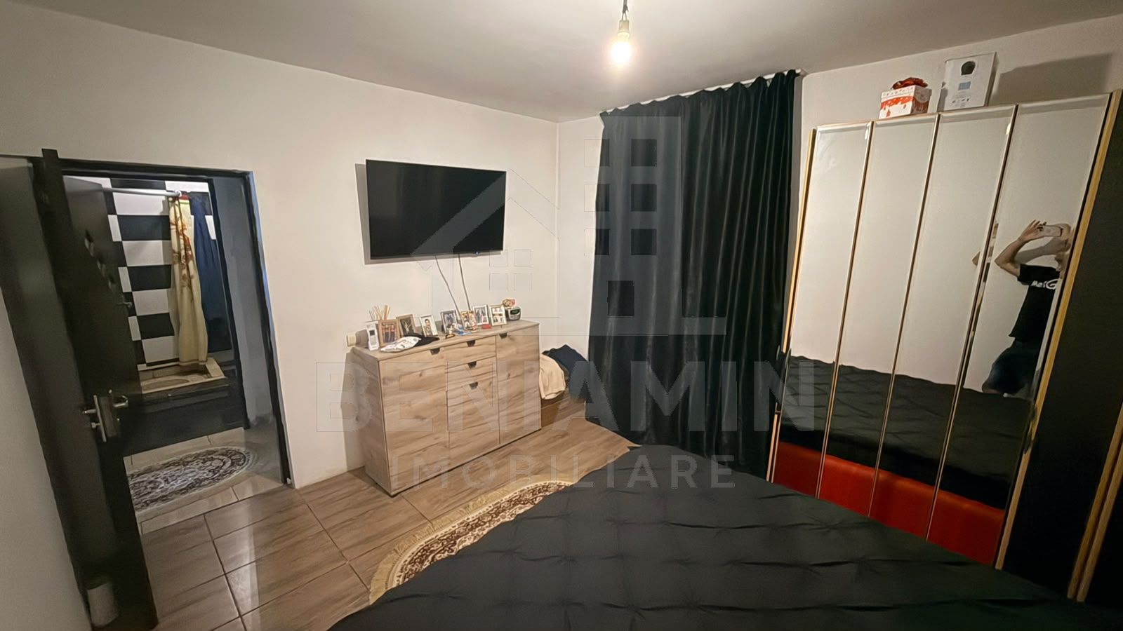 Casa de vanzare mobilata in Popoveni an2017 332mp teren - Poză 11