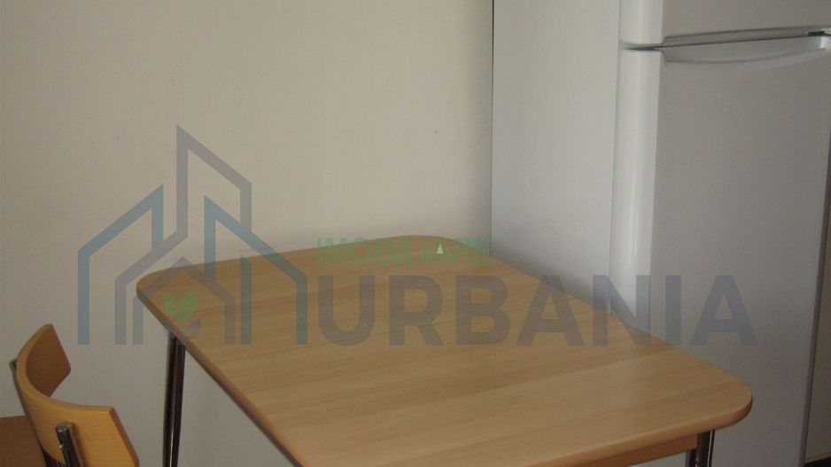 Cameră de închiriat în apartament 3 camere, zona Nicolina 2, prima stație Podu Roș, Iași - Poză 3