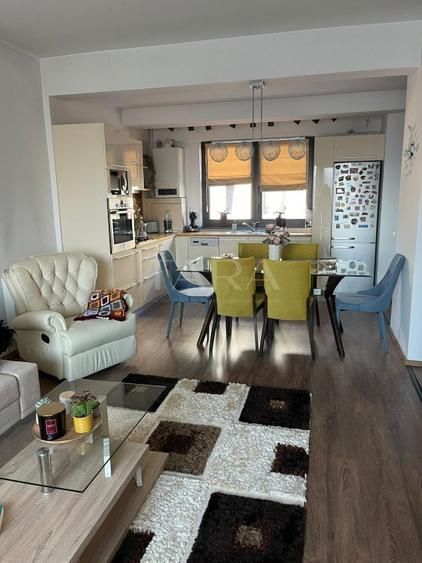 Apartament premium cu 2 camere, balcon generos, aproape de centru. - Poză 4