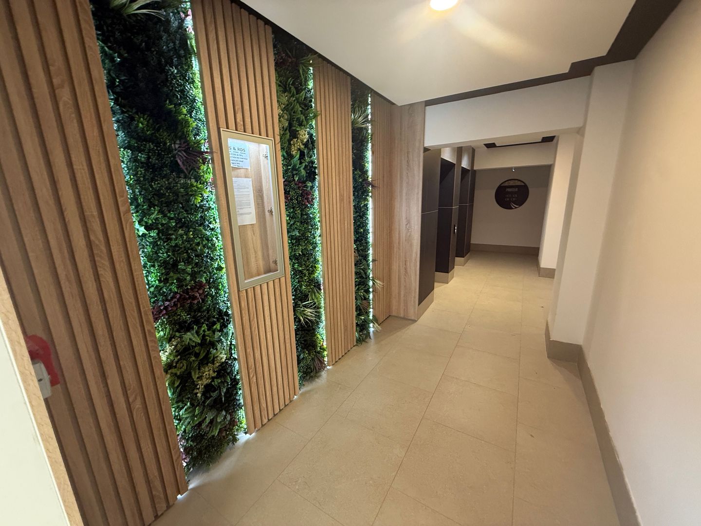 AP. 2 CAMERE- QUARTIER AZUGA, PARCARE SUBTERANA, CENTRALA, NEGOCIABIL - Poză 10
