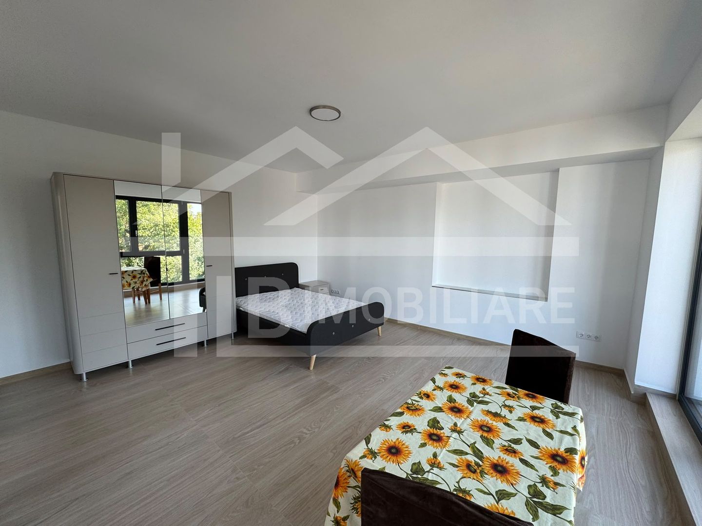 Studio, 45mp, modern, zona Centrala - Poză 2