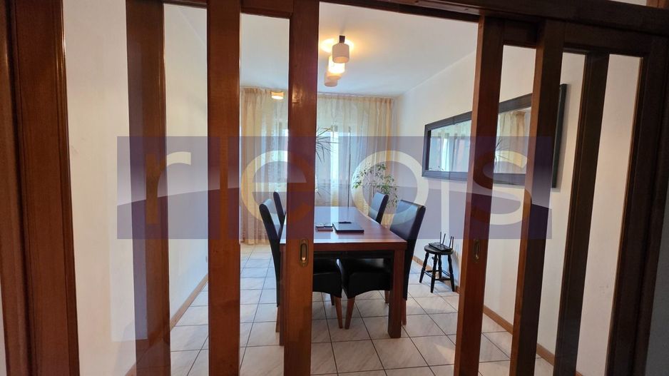 VANZARE 4 CAMERE DECOMANDAT -CRANGASI - Poză 3