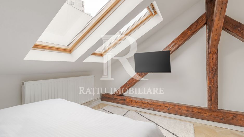 Casa cu 3 camere  | Ultracentral | Oradea - Poză 12