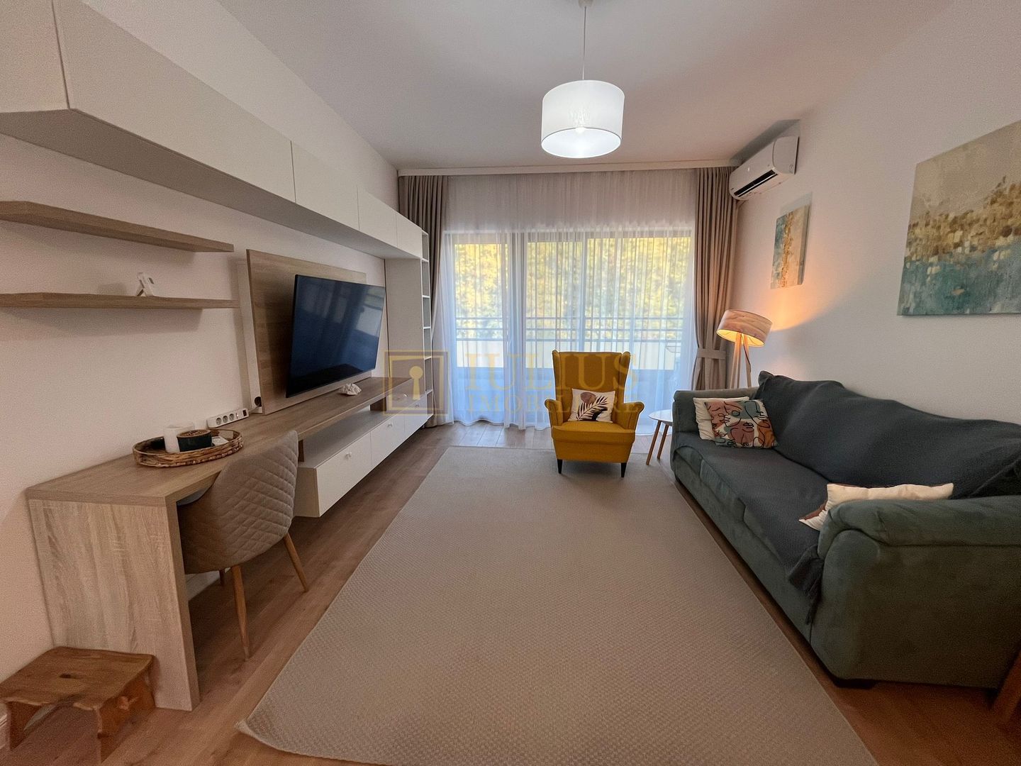 Zona Padurea Verde, 3 camere + 2 bai, centrala proprie - Poză 1