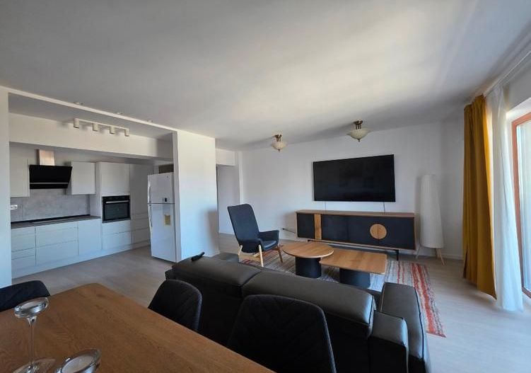 Închiriere 4 camere Lux Decebal, Centrala, Dressing, Parcare - Poză 2