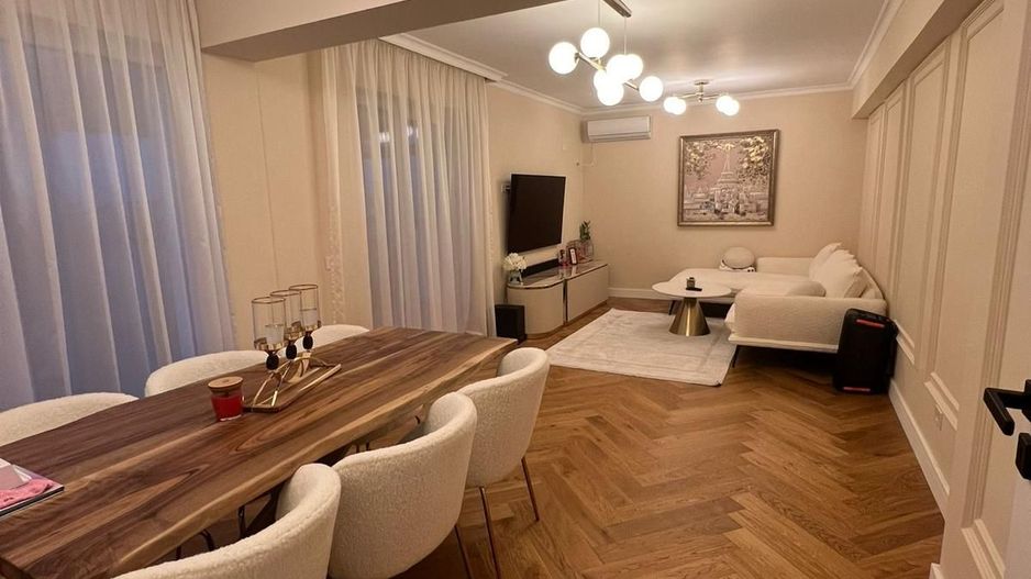 3 CAM MOBILAT SI UTILAT ULTRAMODERN CU TERASA ZONA TRAPEZULUI - Poză 13