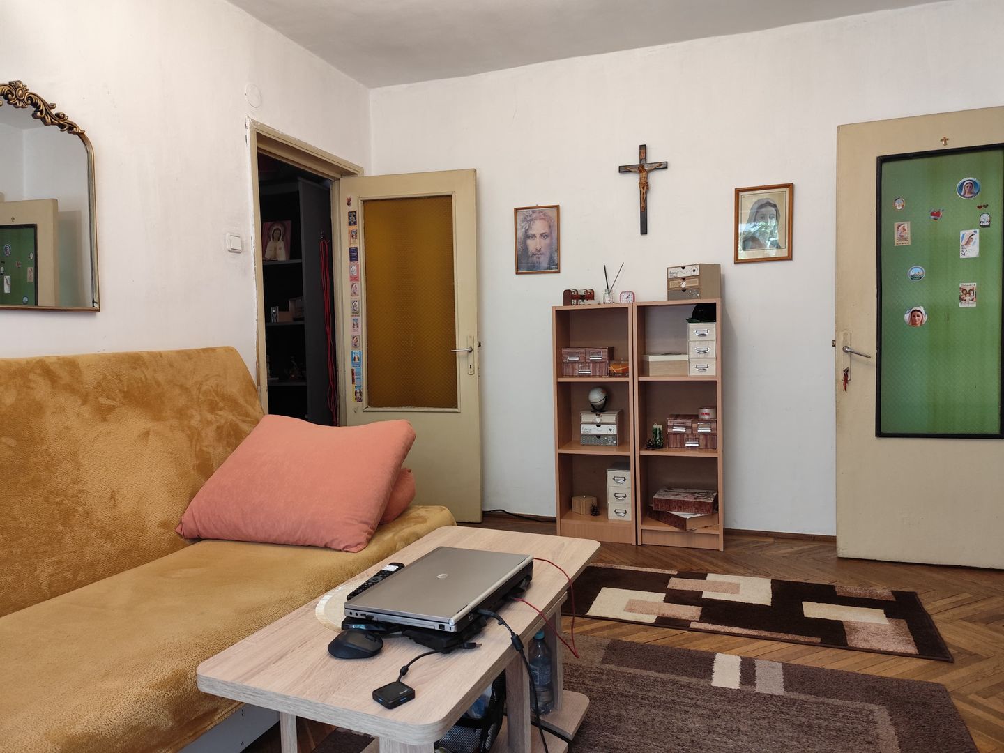 De vanzare apartament 3 camere, str.Morii, Nufarul, Oradea - Poză 4