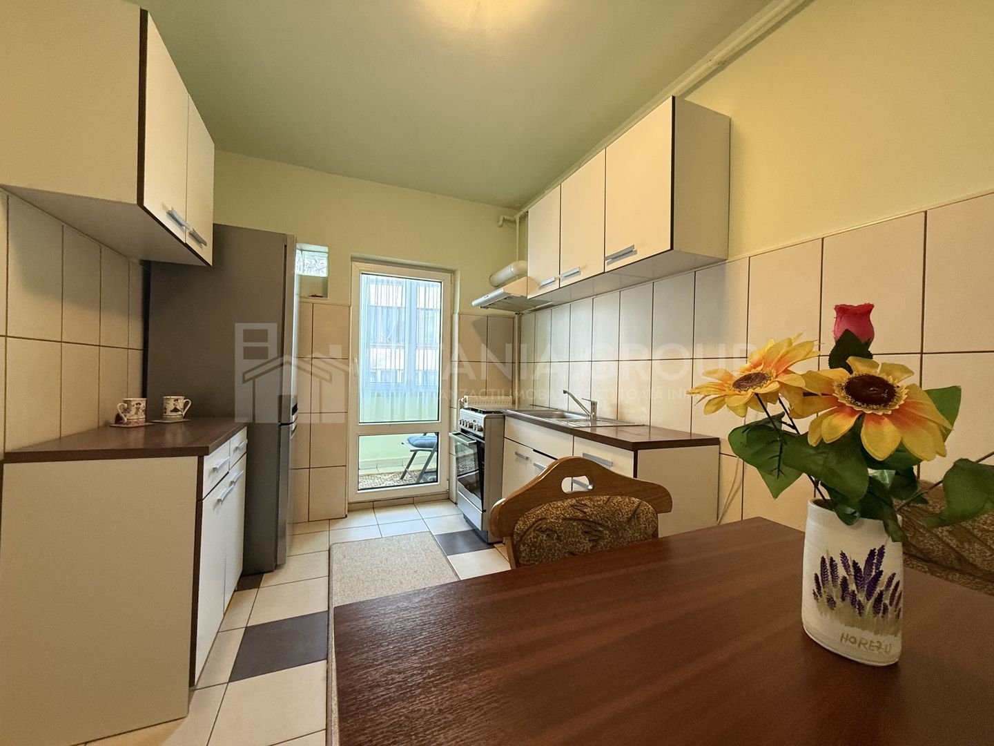 Apartament 3 camere decomandat+ loc de parcare - Centrul Vechi - Poză 6