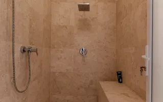 Casa superba cu iesire la parcul Sub Arini 608 mp teren - Poză 15