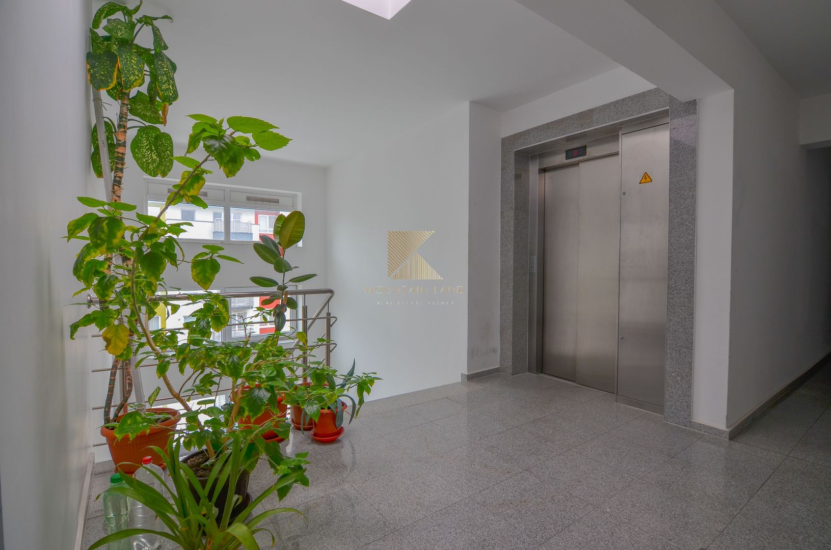 Apartament decomandat| 2 camere | prima inchiriere| Avantgarden - Poză 14