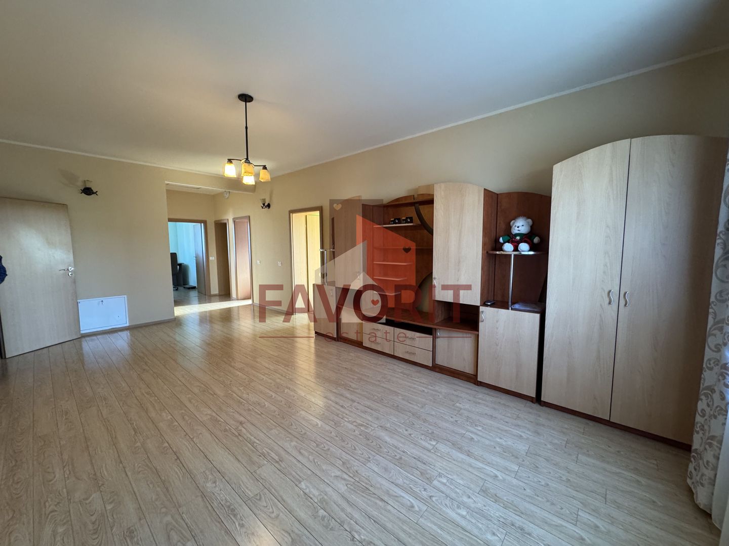 COMISION 0%.  Casa individuala cu garaj . Zona Decathlon . - Poză 11