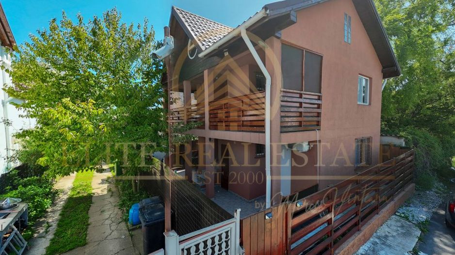 2 vile turistice - 13 camere - afacere la cheie! - Poză 16