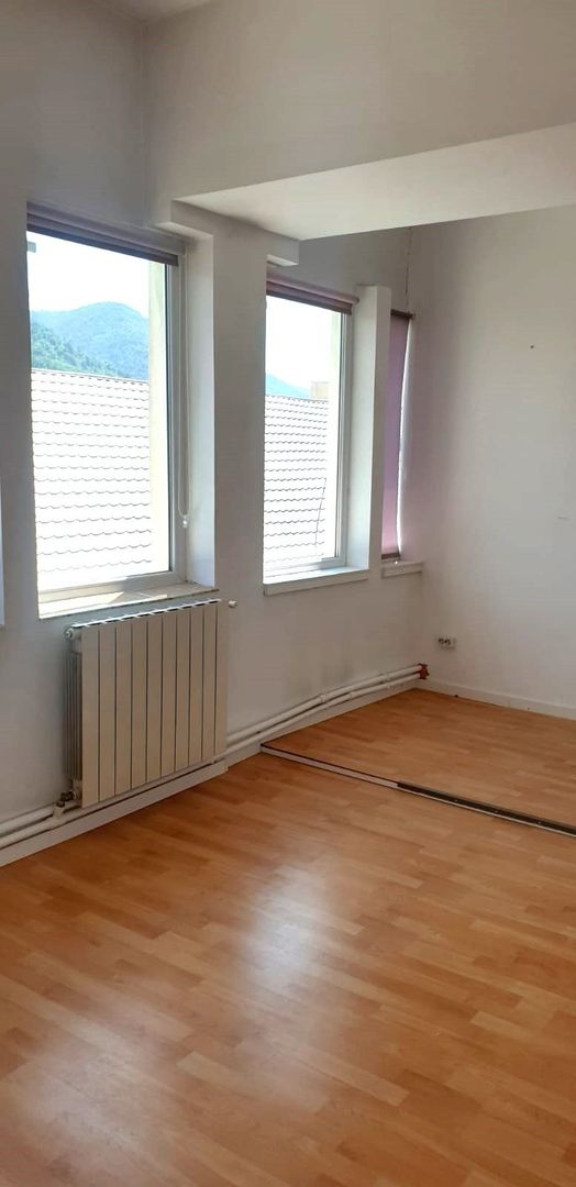 Spatii birou de inchiriat Bartolomeu - Poză 1