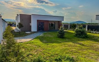 Casa Individuala de vanzare | 1000 mp teren