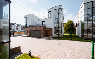 VILA SUPERBĂ CU 4 DORMITOAARE ȘI PISCINA LA INCHIRIERE - Poză 43