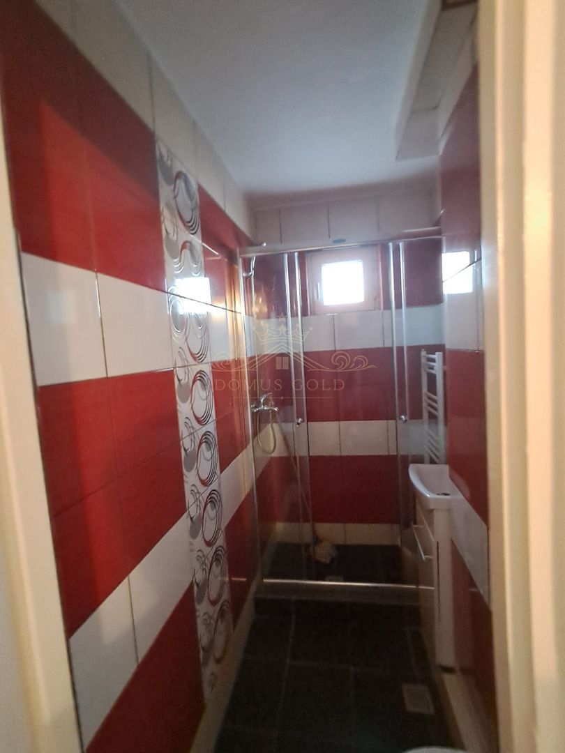Vind urgent apartament in Turda . - Poză 6