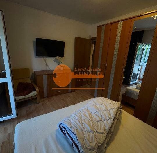 3 camere Brancoveanu ( centrala-loc parcare-2 bai- 5 minute metrou ) - Poză 5