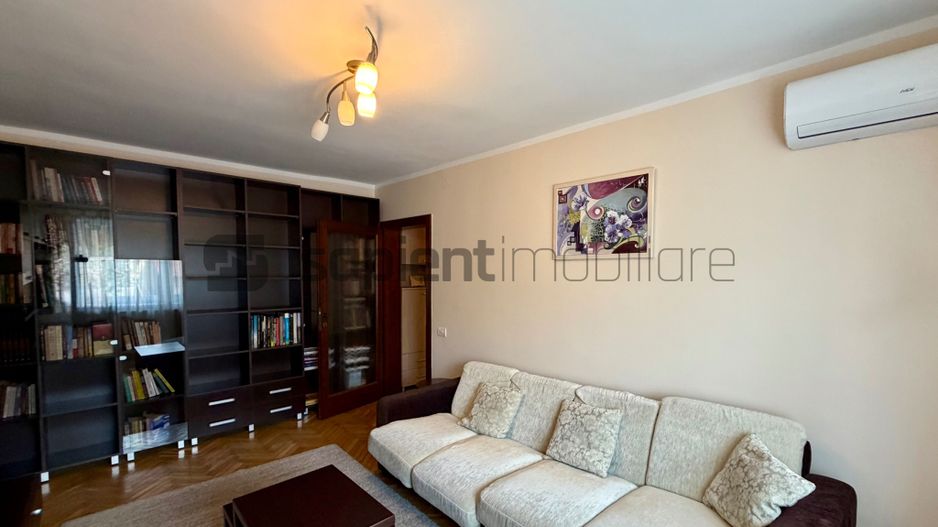 Apartament cu 3 camere | Piața Cetății – Centru Civic, Oradea - Poză 3