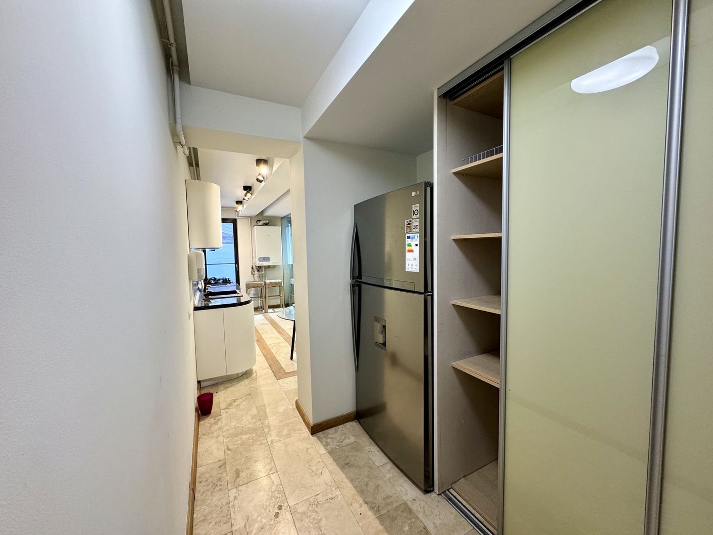 Apartament la parter,lux,spatios+terasa aflat in Aviatiei-Baneasa - Poză 16