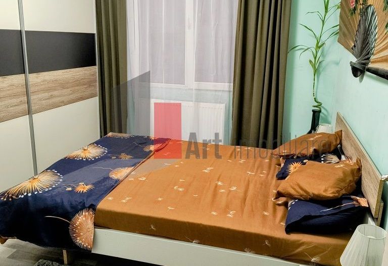 Vand apartament 3 camere finisat modern - Poză 4