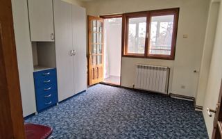 Apartament de vânzare, zona PODU ROȘ, 3 camere, semidecomandat, etaj 1 - Poză 6
