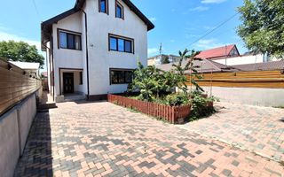 De Vanzare Casa   Centru Voluntari - Poză 1