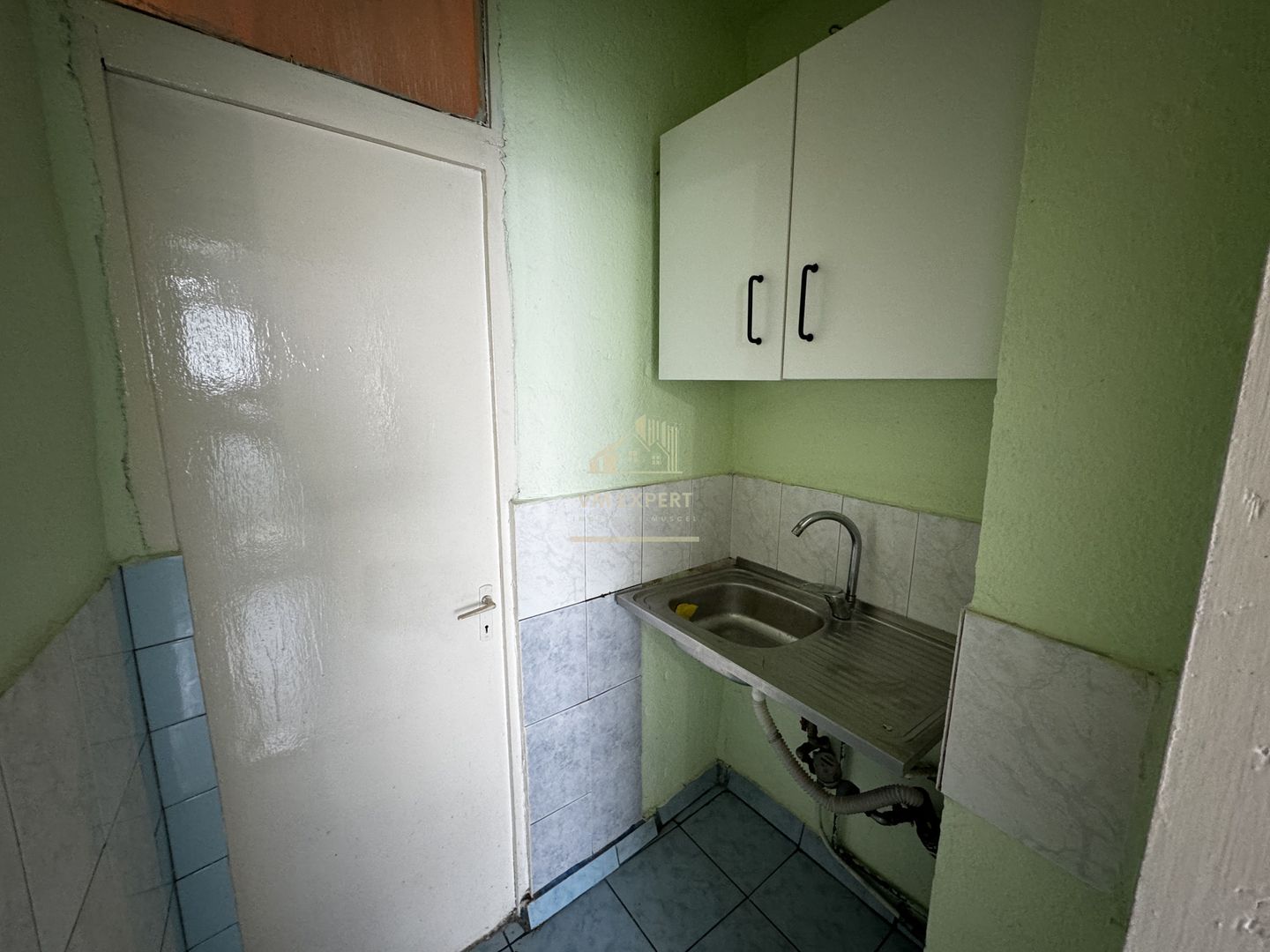 APARTAMENT 2 CAMERE CÂMPULUNG, ETAJ 2, GRUI - Poză 10