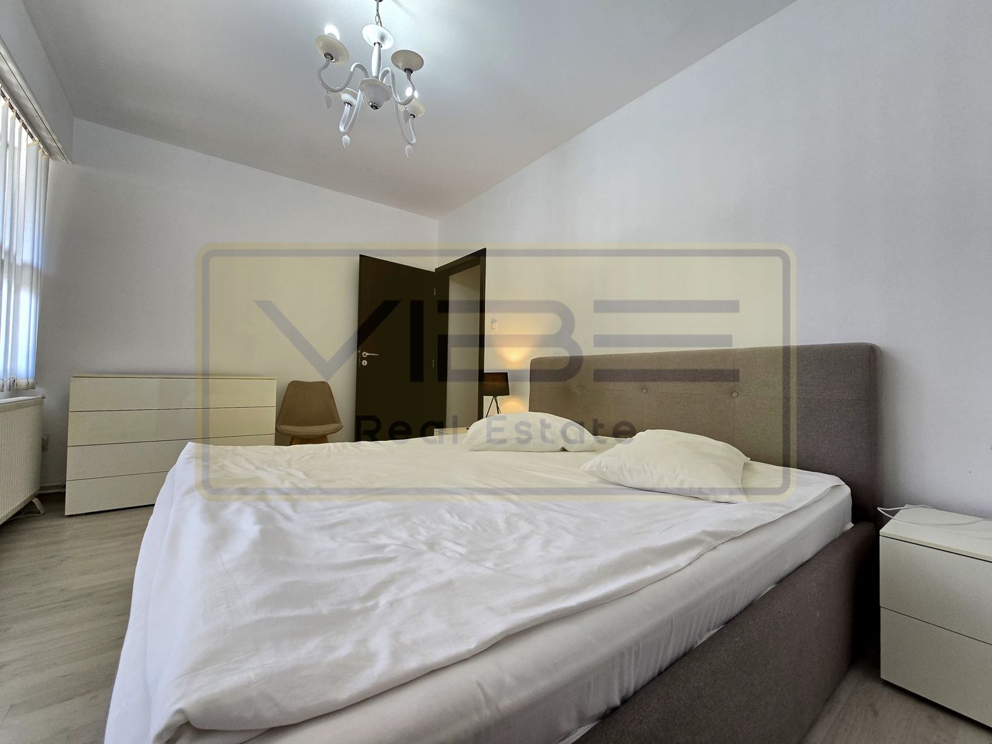 Semicentral- 24 min walk to UMF-  2 room apartment- new building - Poză 12