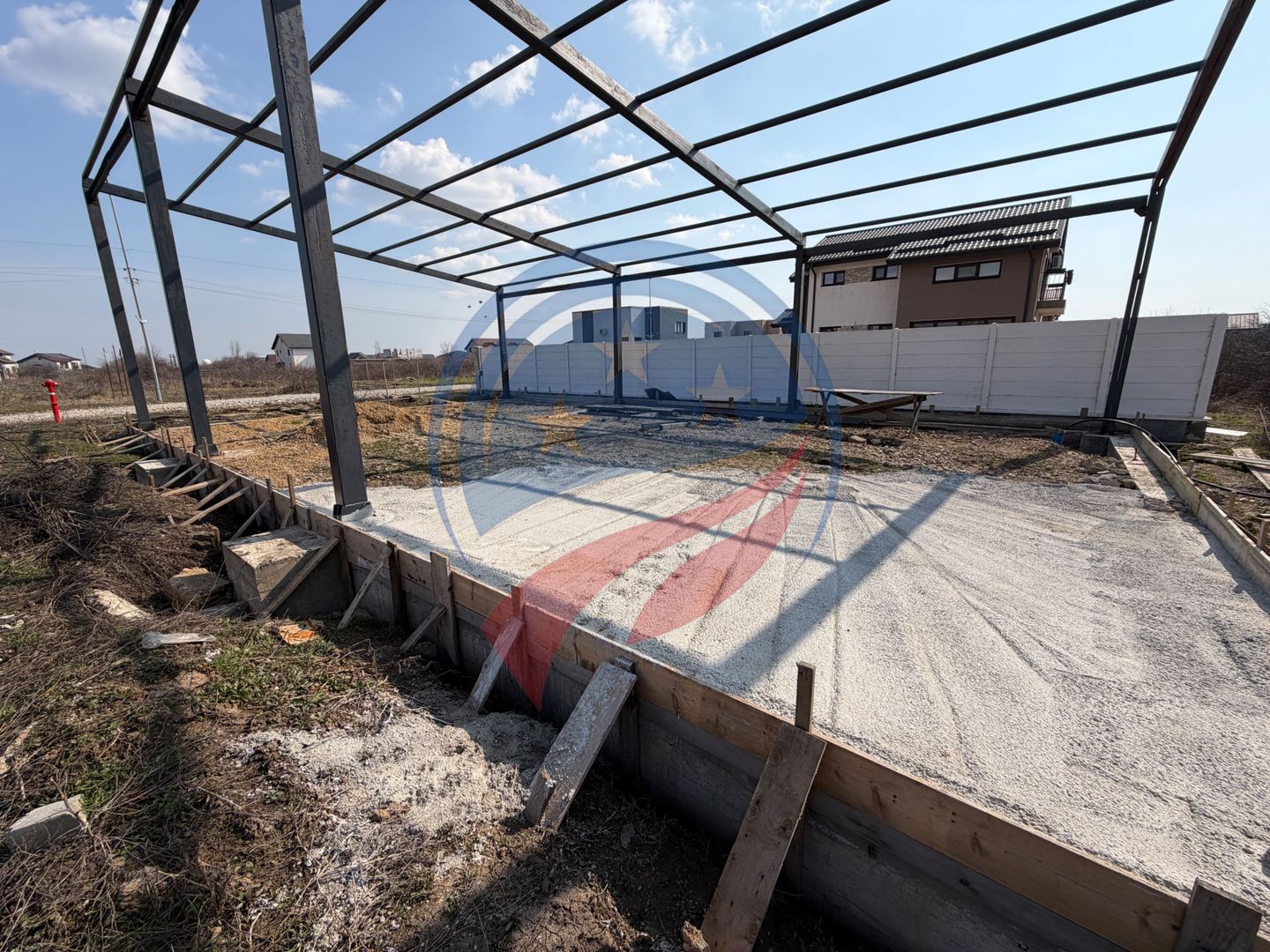 HALE INDISTRIALE SAU BIROURI ZONA CARCEA SAU BRESTEI - Poză 1