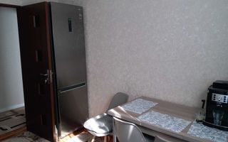 Vand apartament 3 camere mobilat si utilat - Poză 8