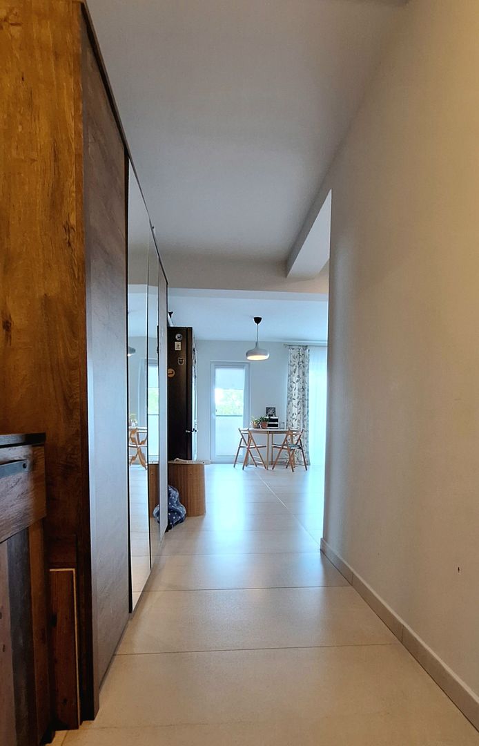Apartament cu 2 camere si  2 locuri de parcare - Poză 6