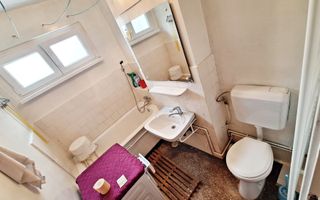 Zona Garii Apartament 3 camere, etaj 3/4, insorit, liber, 119900 euro - Poză 15