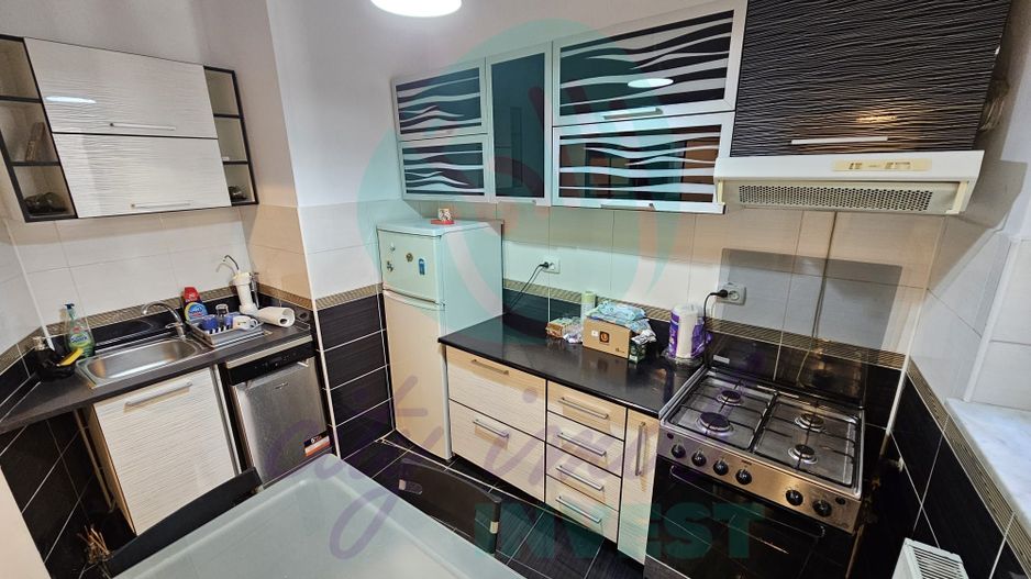 Apartament 3 Camere în Vilă, Zona Centrală - Poză 8