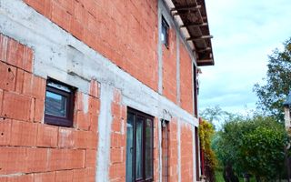 Vilă individuală 6 camere, teren 903 mp ! - Poză 9