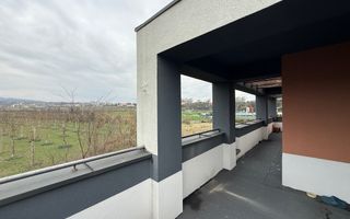 Casa insiruita deosebita cu 5 camere in cartierul Sopor - Poză 22