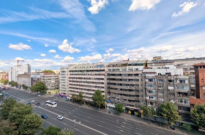 Spațioasă, luminoasă, complet renovată și mobilată, Bloc UNIC - Poză 11